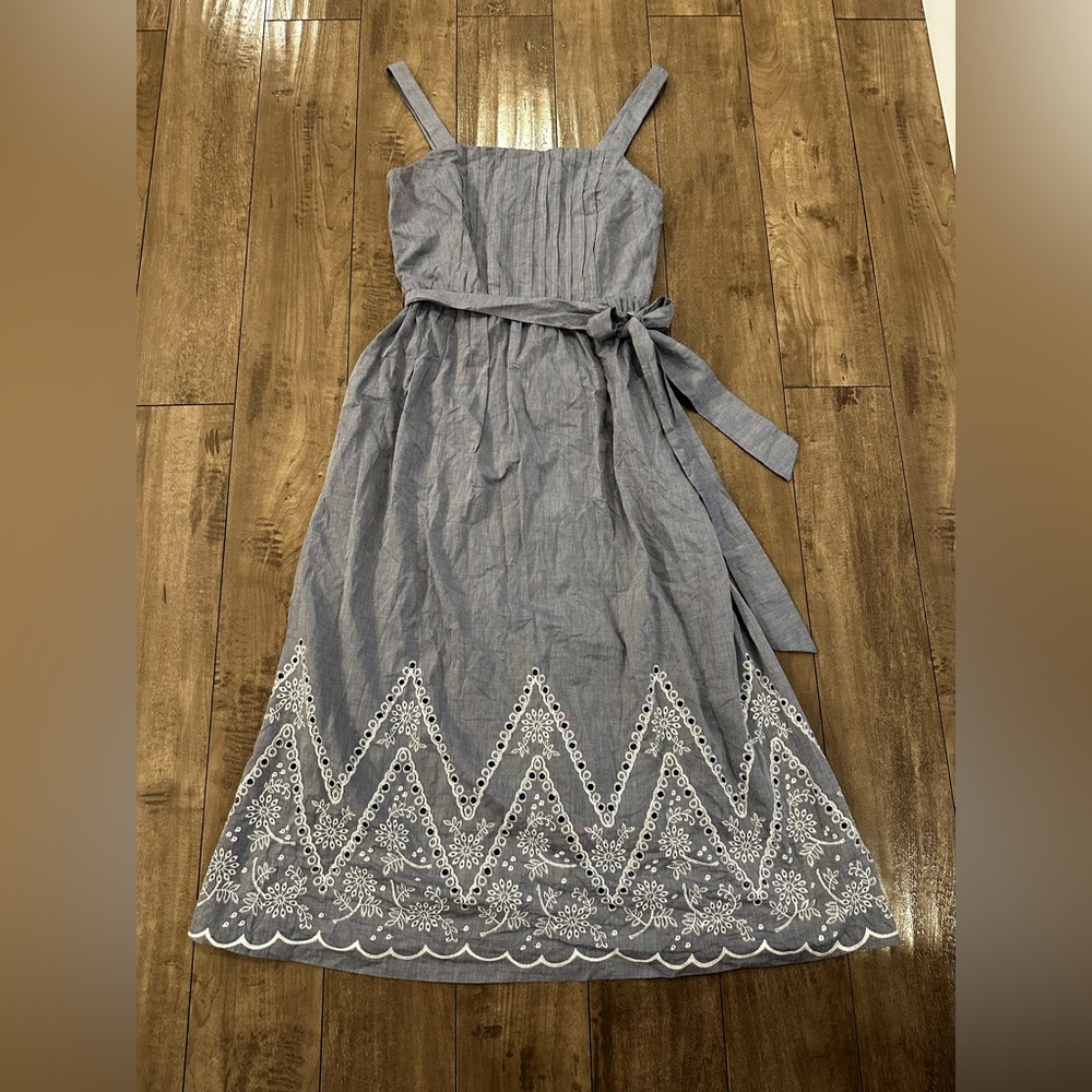 NWT size 8 Julia Jordan Blue/Ivory Embroidered Eyelet Maxi Dress